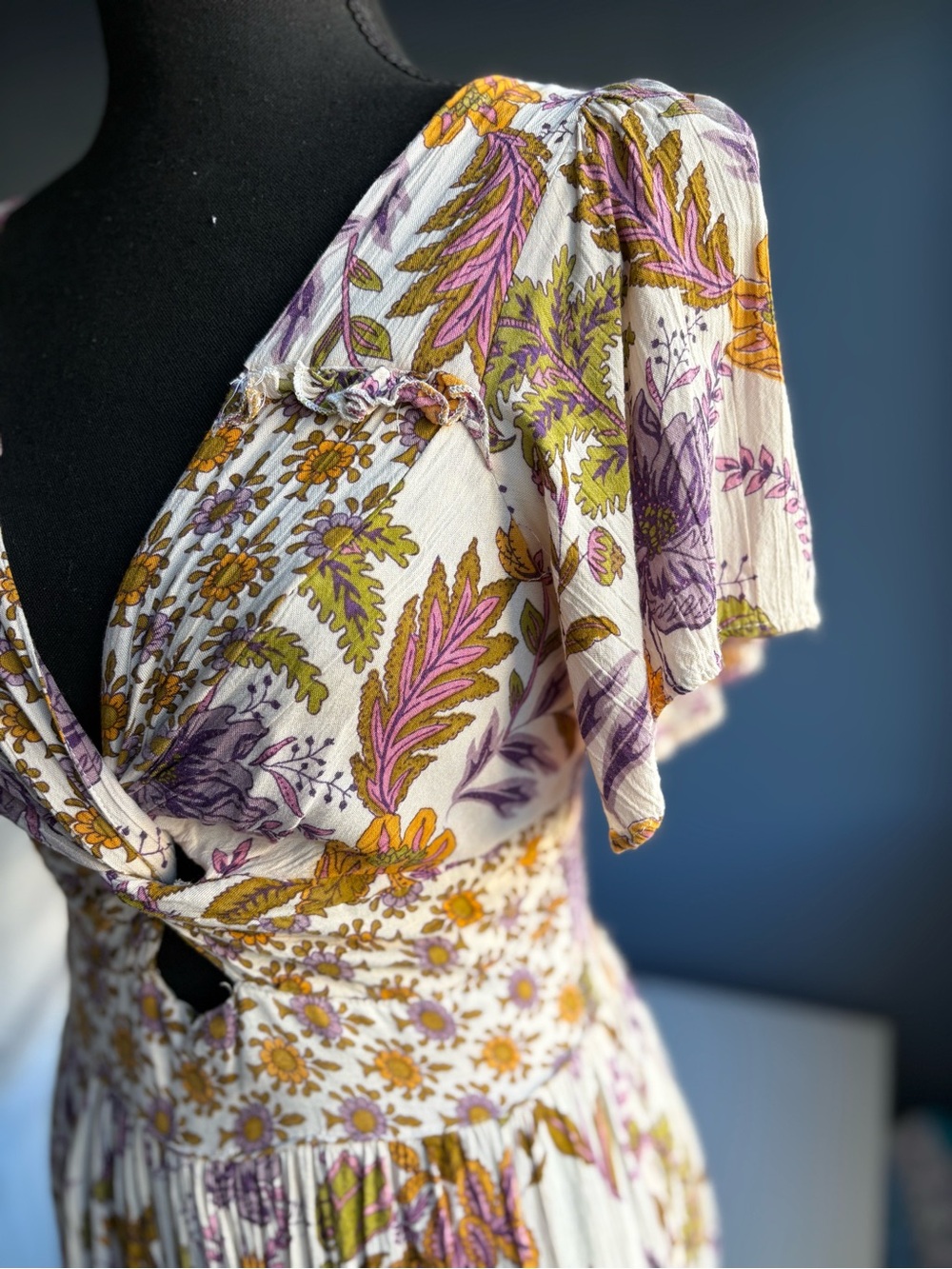 Angie Twist-Front Floral Flutter Sleeve High Low Maxi Dress - Picture 8 of 15
